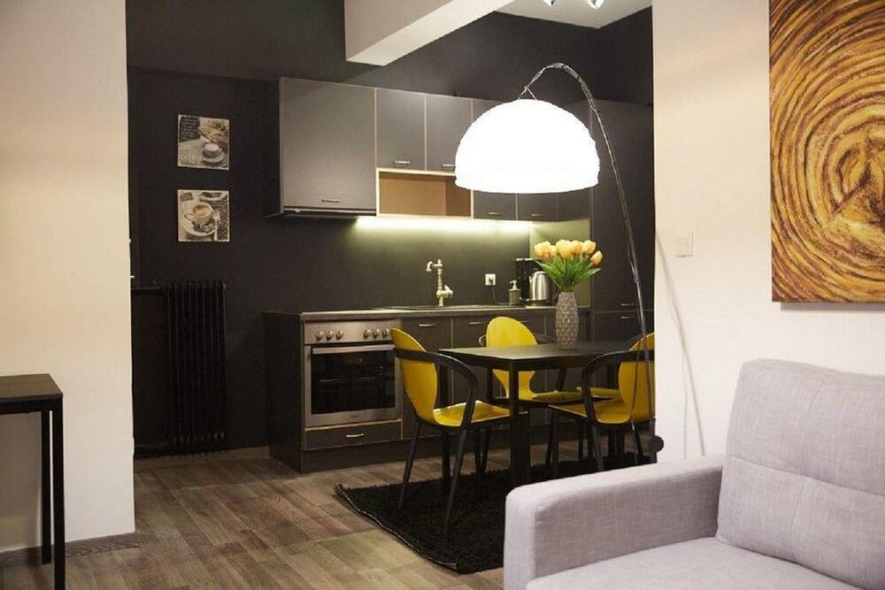 Appartamento Kallimarmaro Cozy Atene Esterno foto