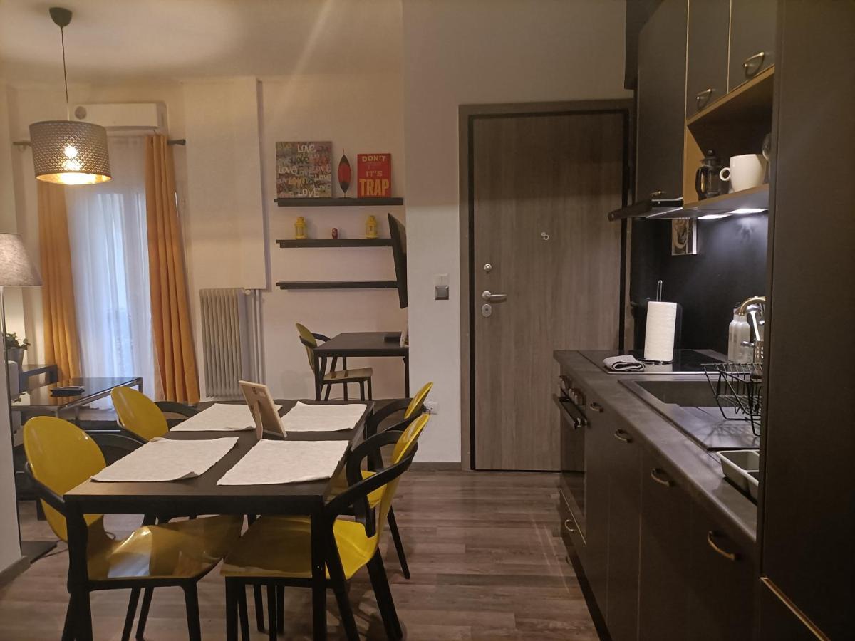 Appartamento Kallimarmaro Cozy Atene Esterno foto