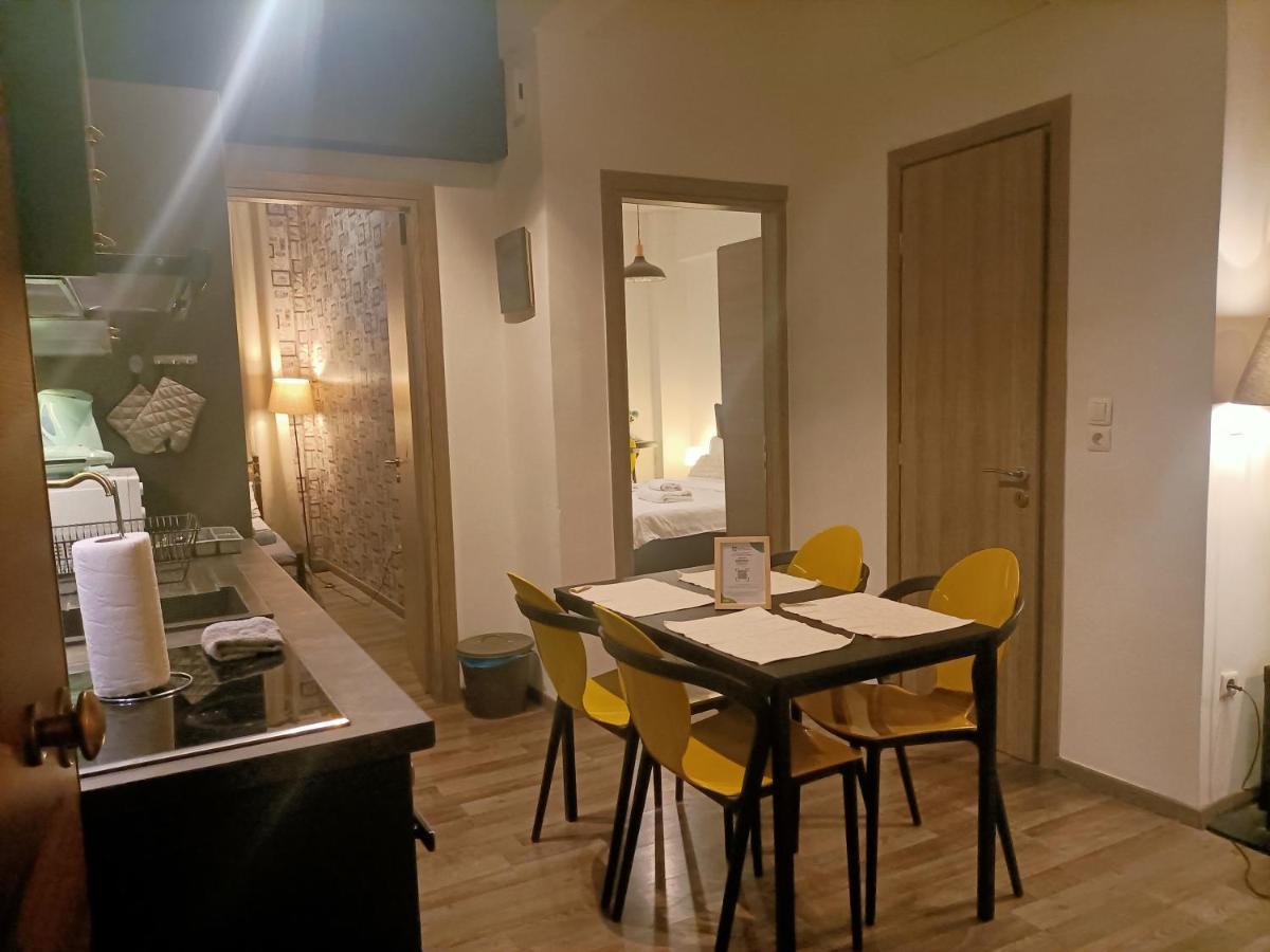 Appartamento Kallimarmaro Cozy Atene Esterno foto