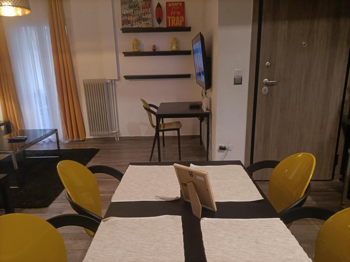 Appartamento Kallimarmaro Cozy Atene Esterno foto