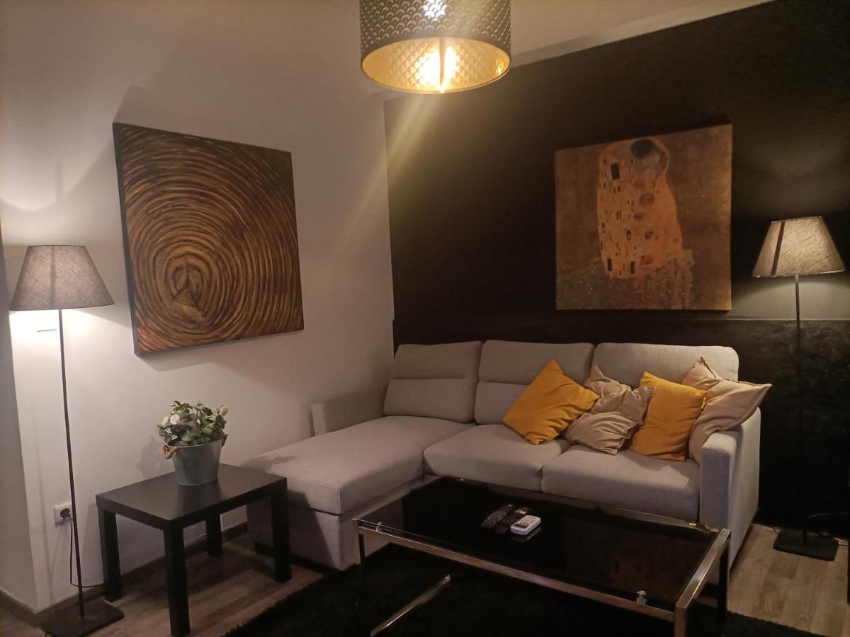 Appartamento Kallimarmaro Cozy Atene Esterno foto
