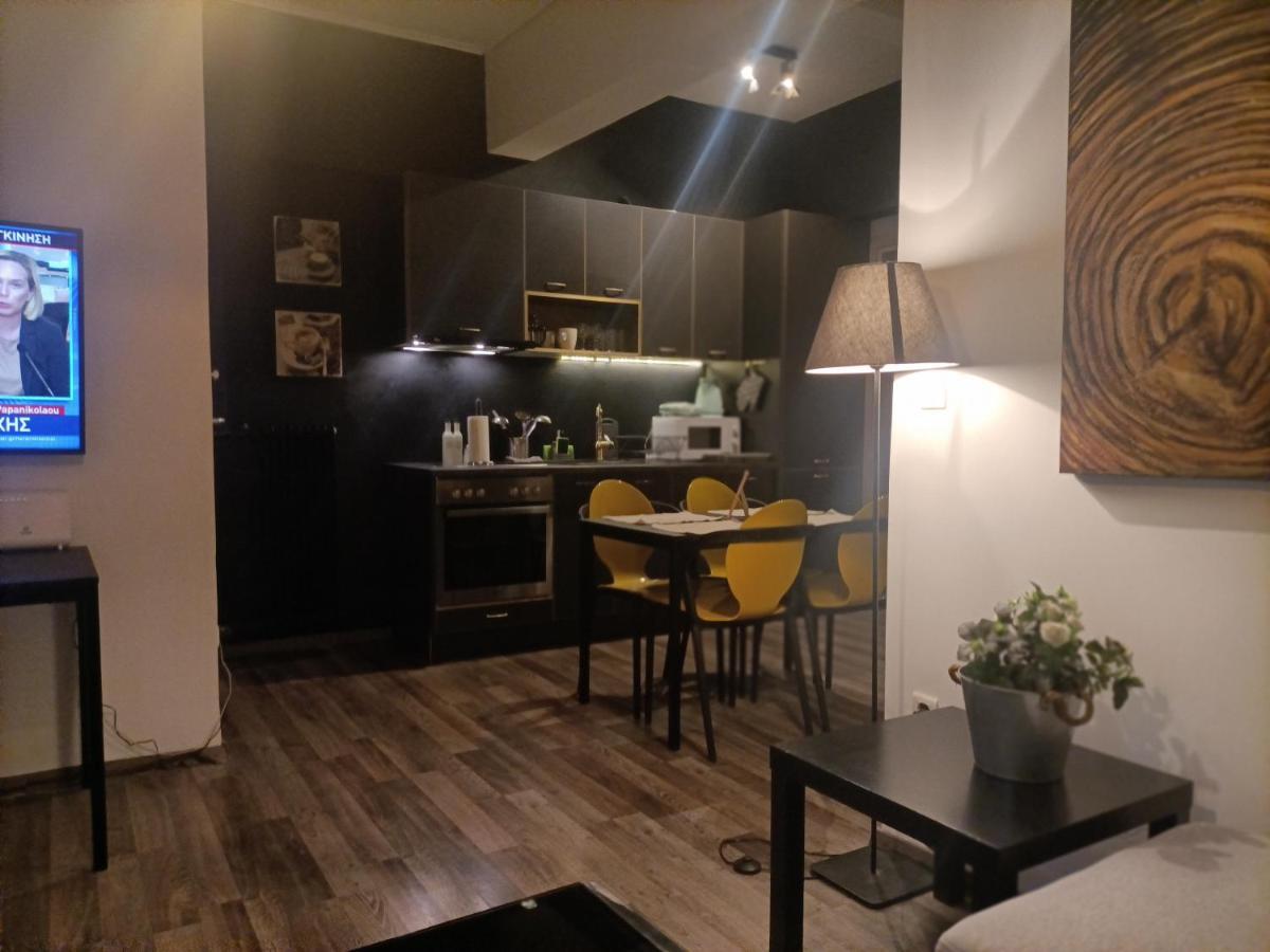Appartamento Kallimarmaro Cozy Atene Esterno foto