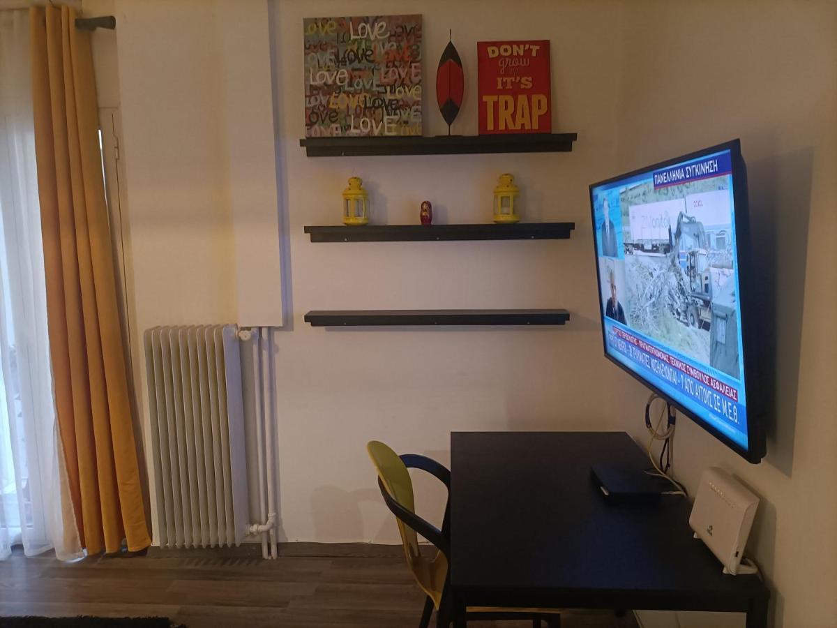 Appartamento Kallimarmaro Cozy Atene Esterno foto