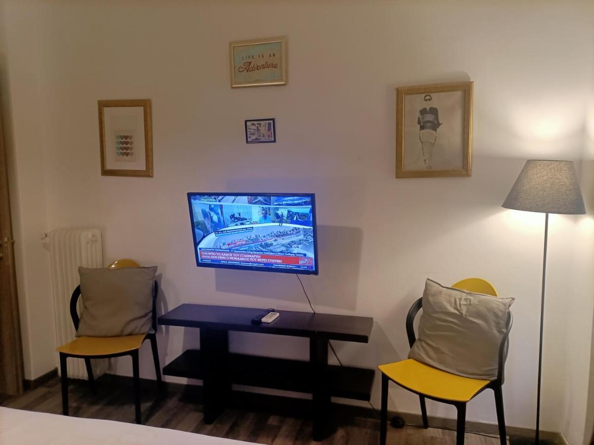Appartamento Kallimarmaro Cozy Atene Esterno foto